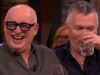 Wouter de Winther houdt zich afzijdig tijdens ordinair gesprek: 'Neem nog maar een glaasje water!'
