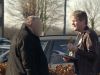 Terwijl slachtoffer vecht voor haar leven wordt ze voor tonnen bestolen