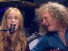 The Fortunate Sons - Bad Moon Rising (duet met dochter van leadzanger)