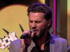 Bouke zet De Oranjezondag-studio op zijn kop met prachtige vertoning van 'Don't Be Cruel'