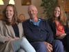 Dick bleef achter met verdriet n een enorme berg spullen