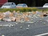 Snelweg Hawaii: vrachtwagen verliest lading ananas op de A58