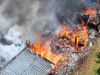 Huizenblok in brand in Wolvega, zeker ��n gewonde