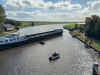 Aanvaring tussen binnenvaartschip en motorboot in Friese Warten