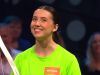 Deelnemer Melissa zingt 'Que sera sera' in De Staatsloterij Show