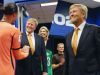 Video: koning Willem-Alexander spreekt Oranje trots toe in kleedkamer na zege op Zweden