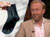 Raymond Mens over opmerkelijke verzoeken: 'Ze willen m'n sokken om eraan te ruiken'