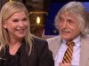 Johan Derksen onder de indruk van dialect Tina Nijkamp: 'Heel goed dat je dat gewoon doet!'