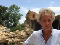NOS Pauw in - Nepal